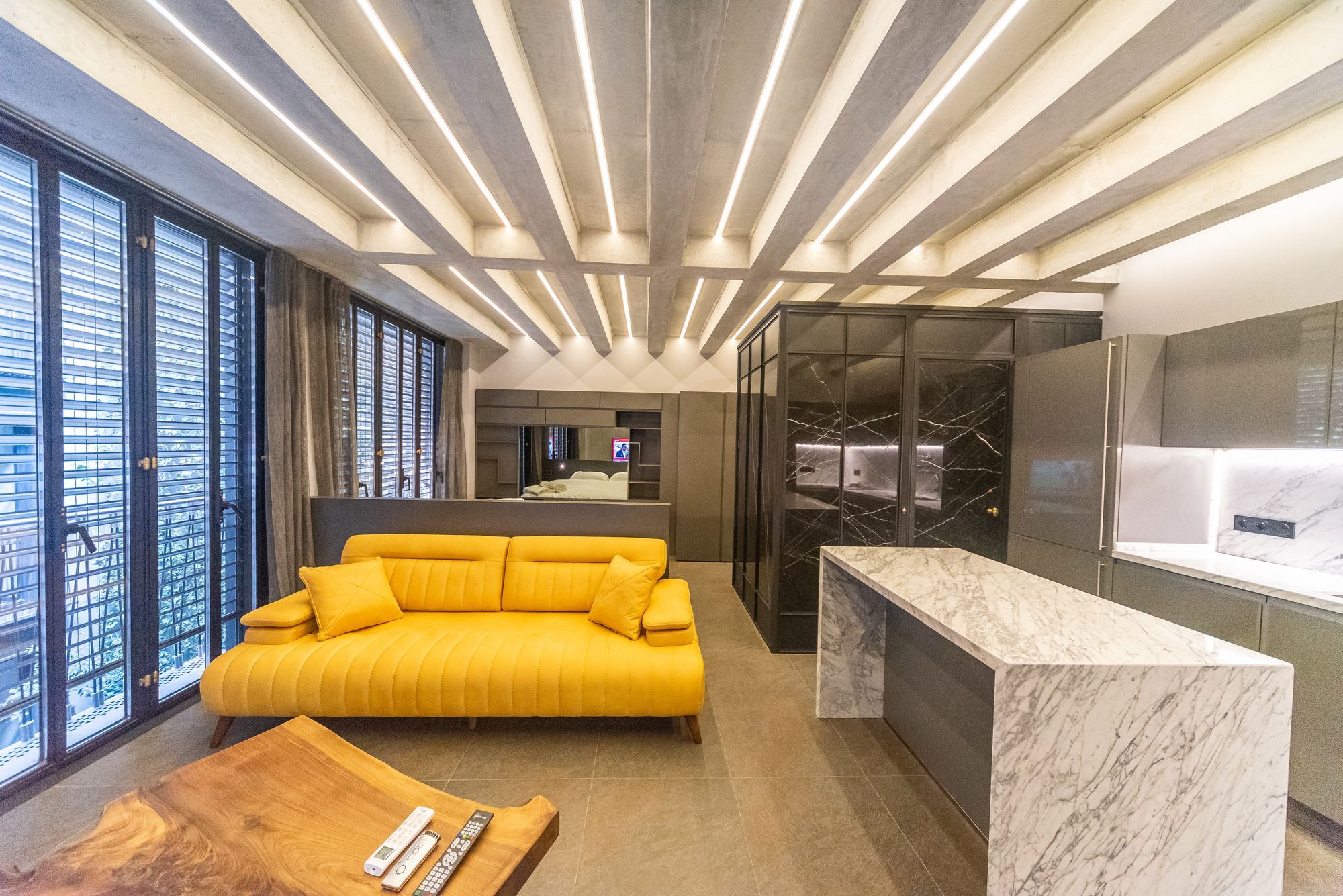 Eye Hotel